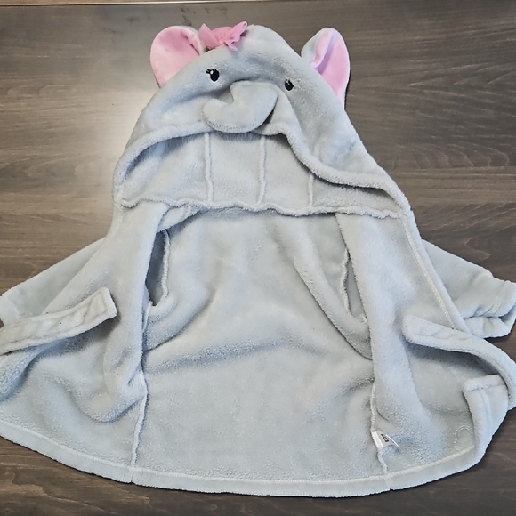 Hudson Baby Elephant Hooded Baby Robe 0-9M Gray with Pink Bow - Picture 5 of 9